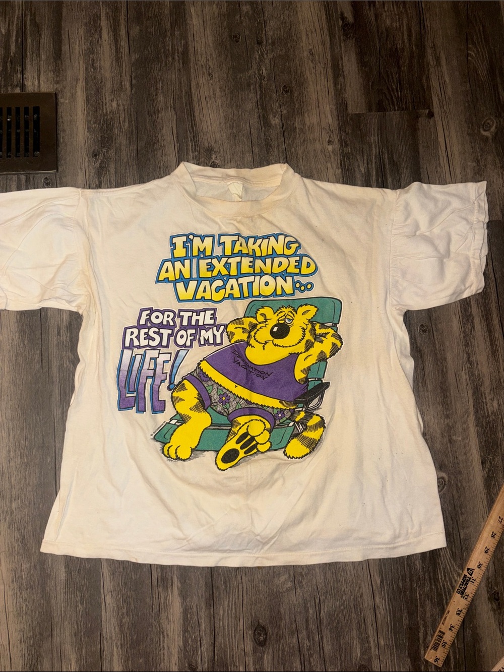 Vintage 1980s Lazy Cat Vacation Cartoon T-Shirt Large Single stitch